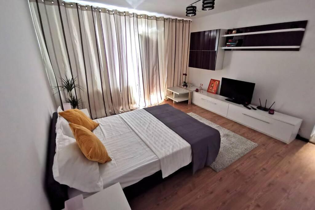 Bertigart Studio Apartment Bukarest Eksteriør billede