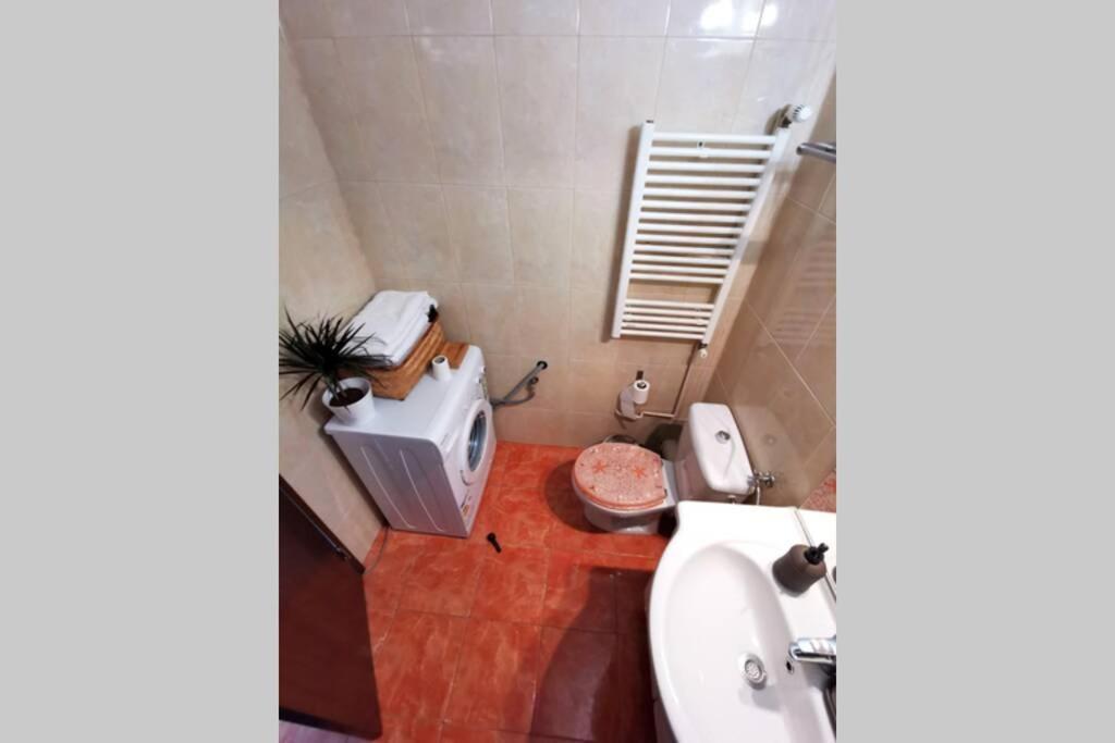 Bertigart Studio Apartment Bukarest Eksteriør billede