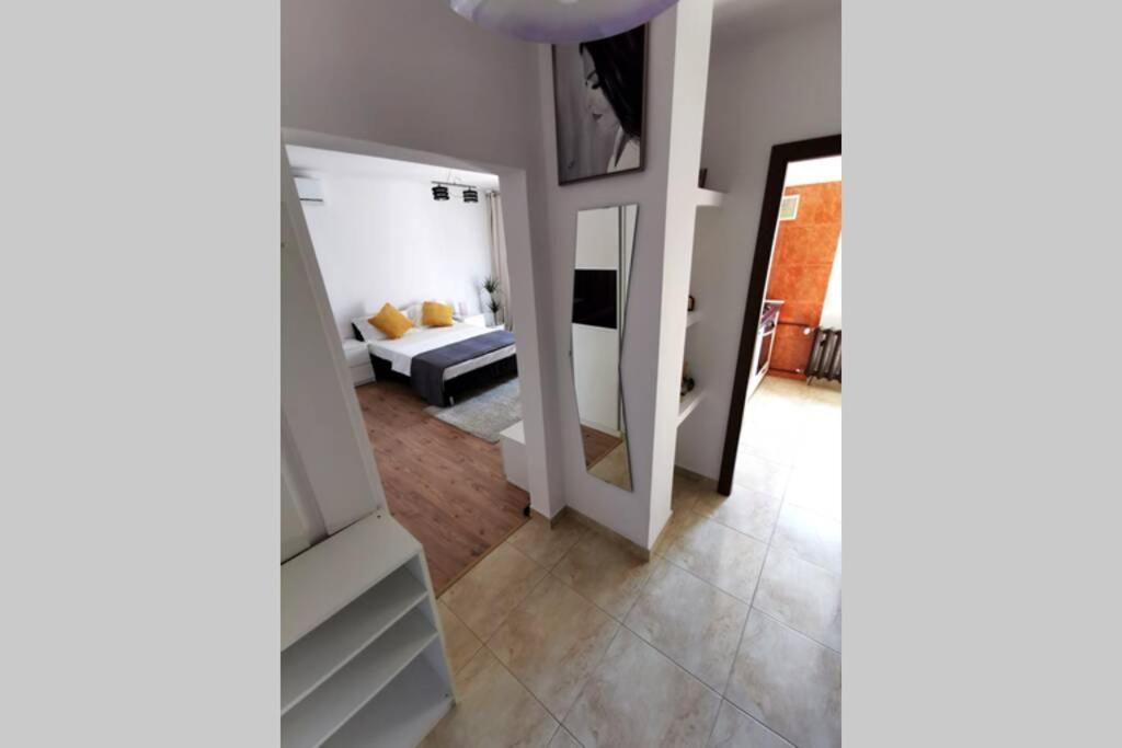 Bertigart Studio Apartment Bukarest Eksteriør billede